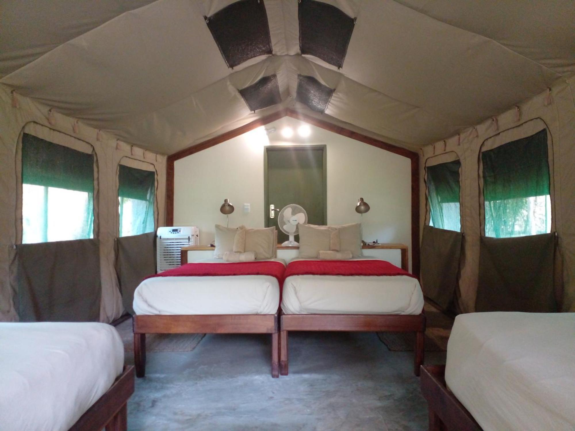 Zambezi Mubala Camp Hotel Katima Mulilo Phòng bức ảnh